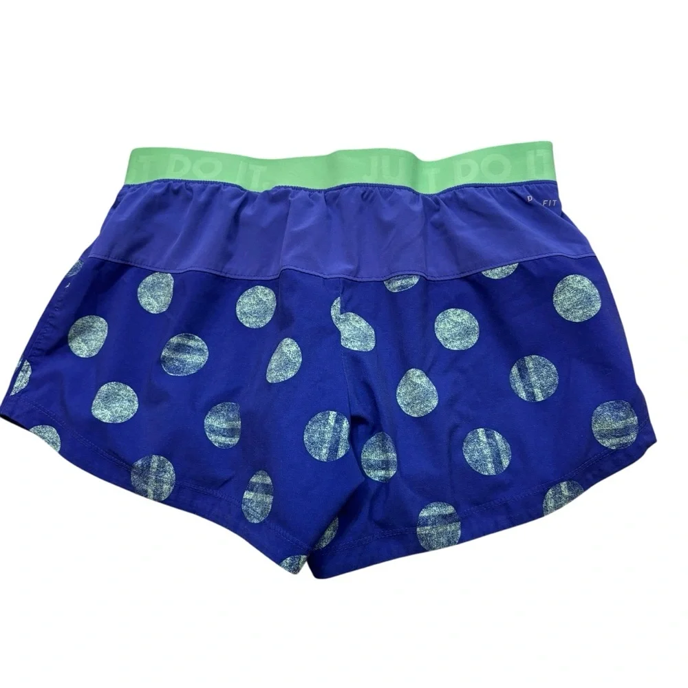 Ladies Nike Dri-Fit Blue‎ and Green Lined Polka Dot Shorts Size Medium